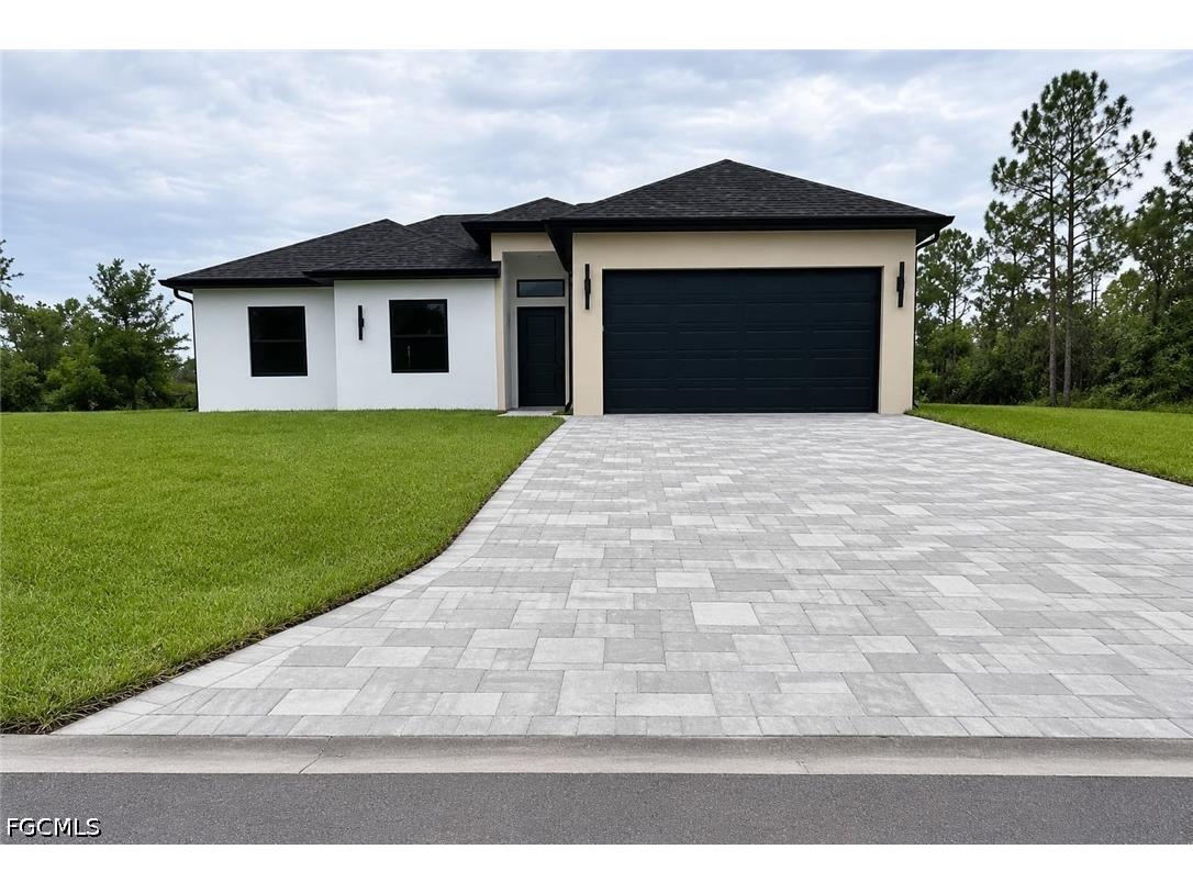 1211 Mckinley Avenue Lehigh Acres FL 33972 2026028496 image1