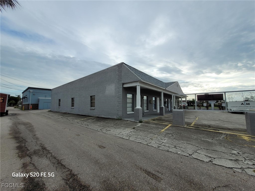 1211 Miramar Street #1 Cape Coral FL 33904 2025010719 image1