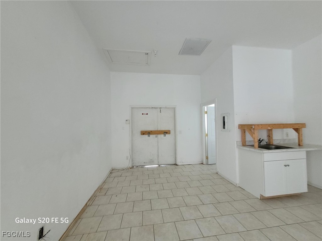 1211 Miramar Street #1 Cape Coral FL 33904 2025010719 image10