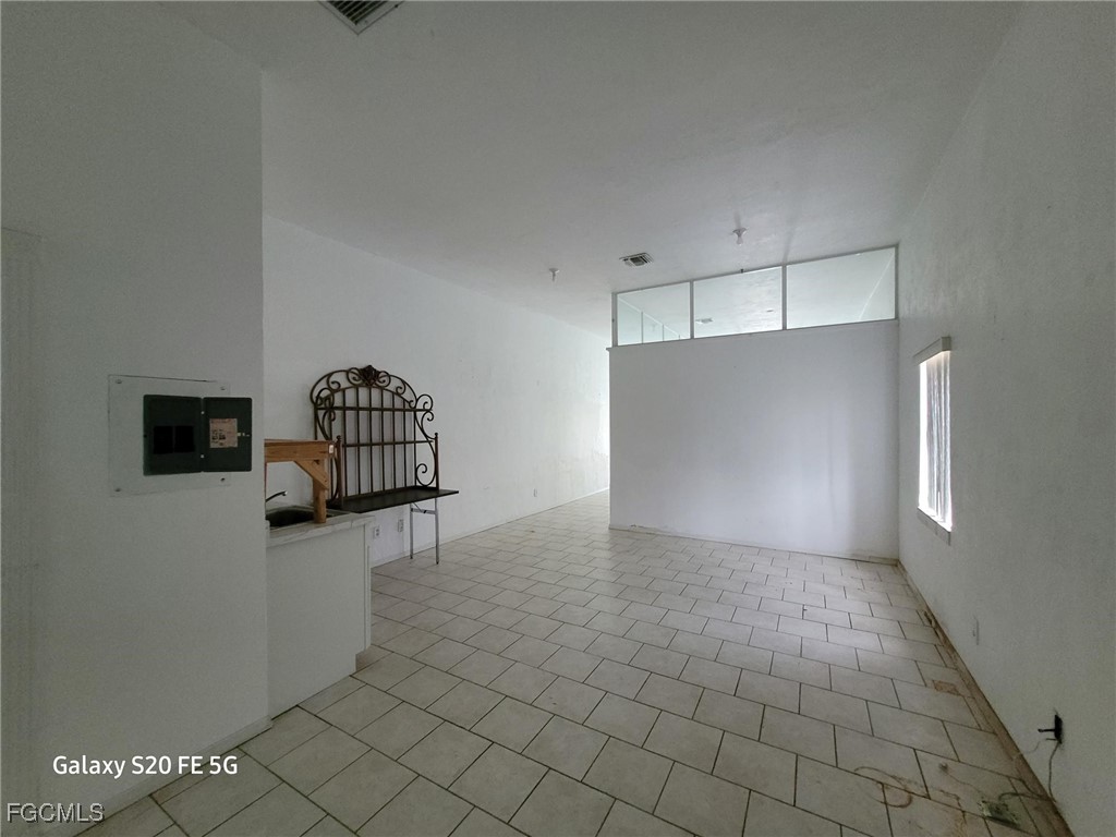 1211 Miramar Street #1 Cape Coral FL 33904 2025010719 image13