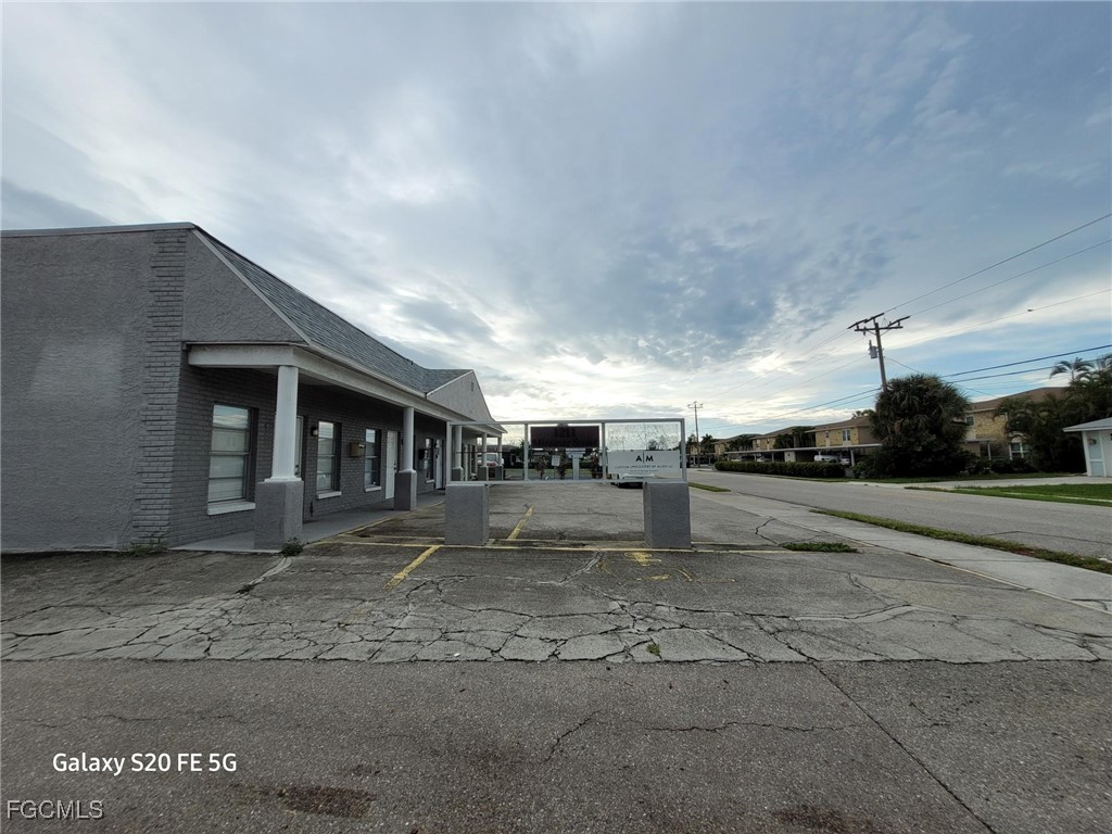 1211 Miramar Street #1 Cape Coral FL 33904 2025010719 image2