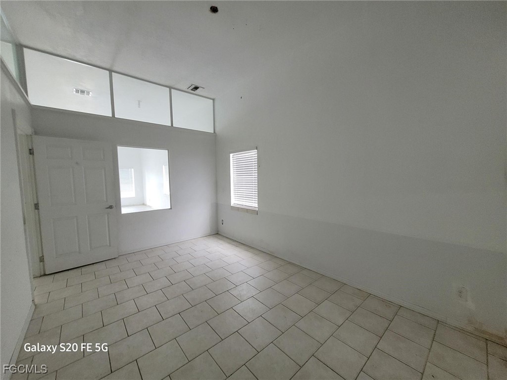1211 Miramar Street #1 Cape Coral FL 33904 2025010719 image3