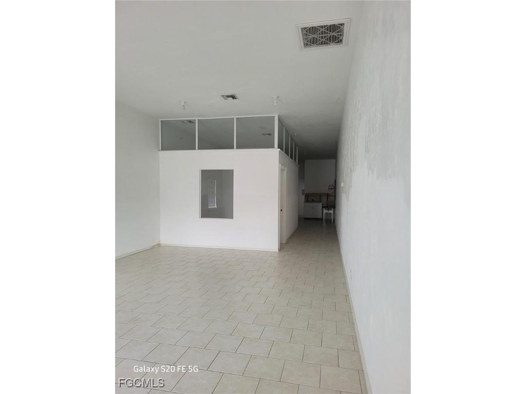 1211 Miramar Street #1 Cape Coral FL 33904 2025010719 image4