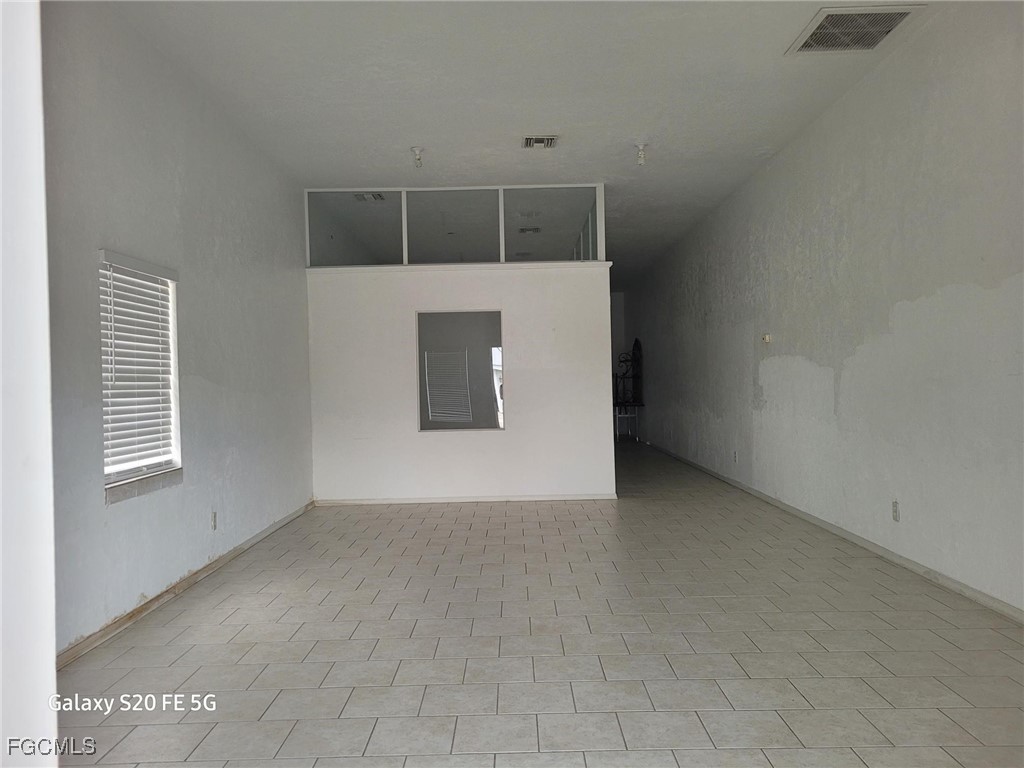 1211 Miramar Street #1 Cape Coral FL 33904 2025010719 image6
