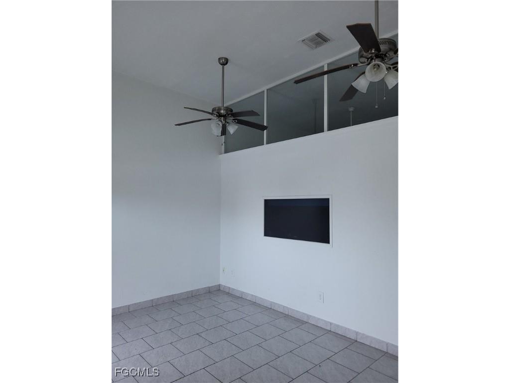 1211 Miramar Street #4 Cape Coral FL 33904 2025010723 image3
