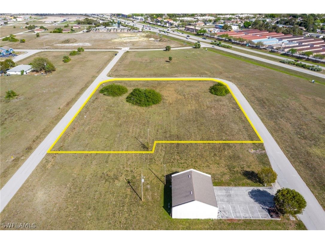 1211 NE 7th Street Cape Coral FL 33909 221081264 image1