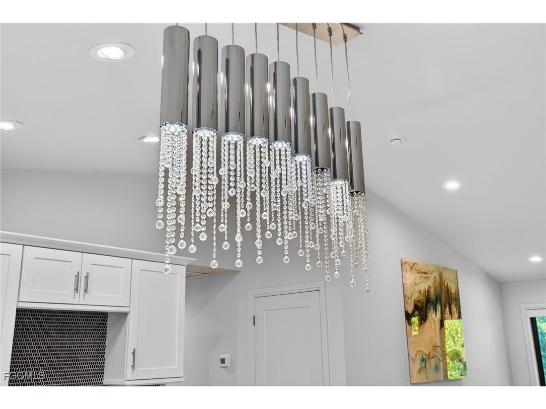 1211 Periwinkle Way Sanibel FL 33957 2026002303 image19