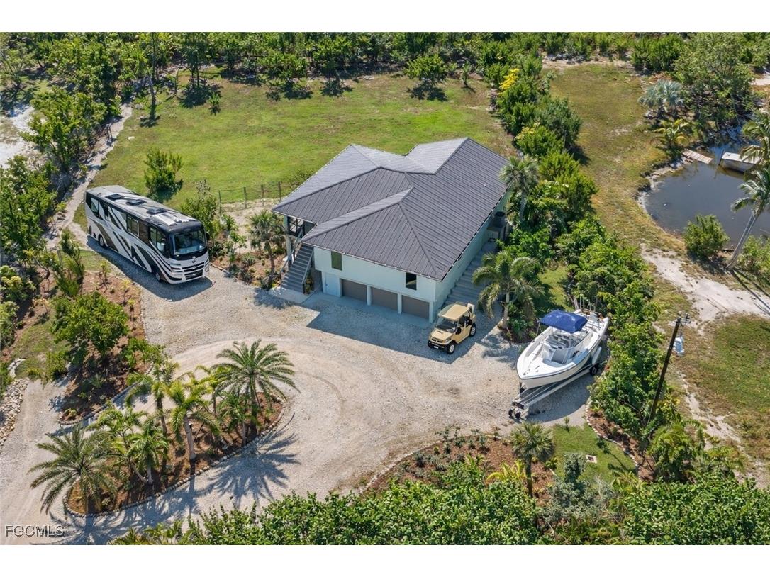 1211 Periwinkle Way Sanibel FL 33957 2026002303 image2