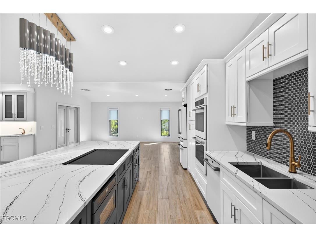 1211 Periwinkle Way Sanibel FL 33957 2026002303 image20