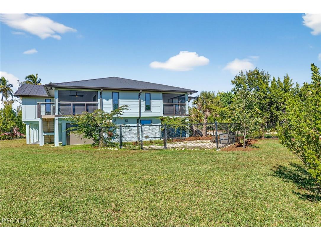 1211 Periwinkle Way Sanibel FL 33957 2026002303 image41