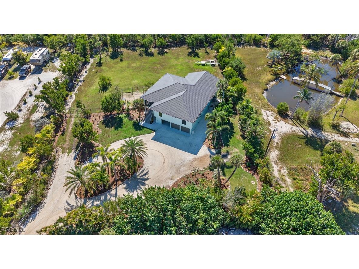 1211 Periwinkle Way Sanibel FL 33957 2026002303 image44