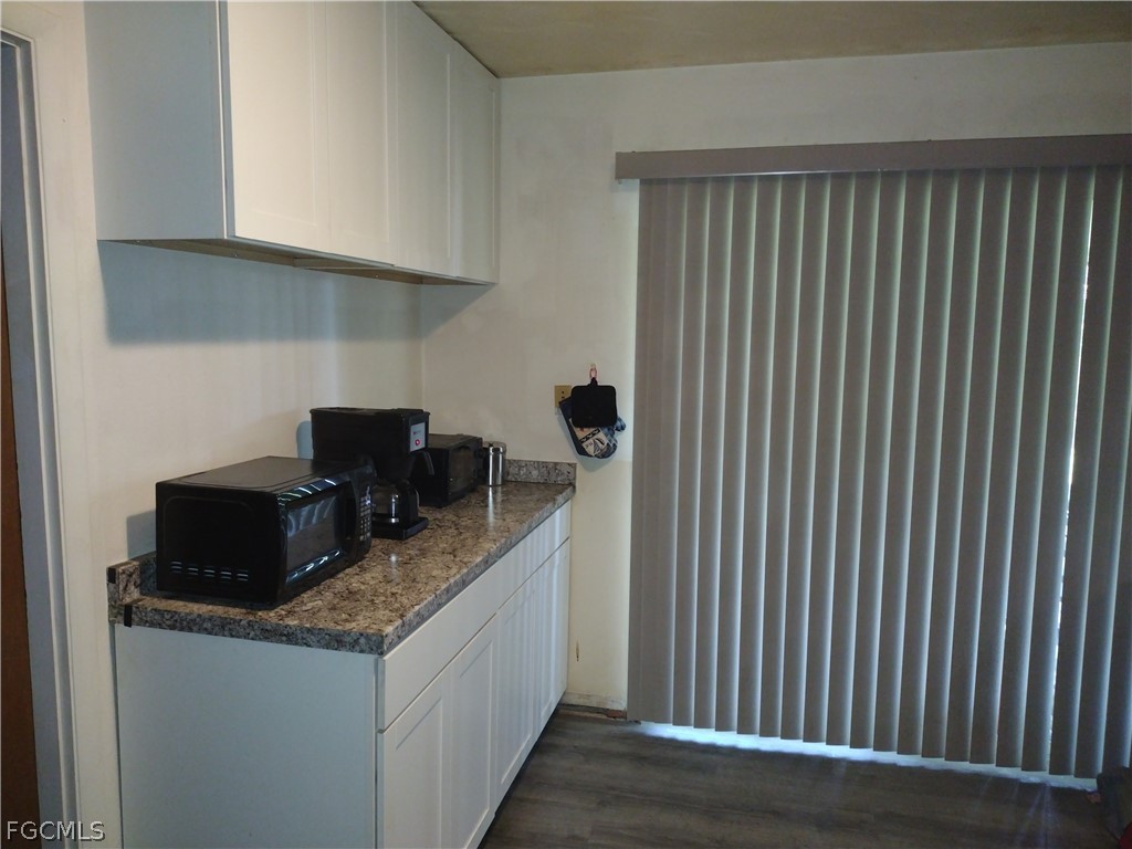 1211 Pondella Circle North Fort Myers FL 33903 2026007900 image7