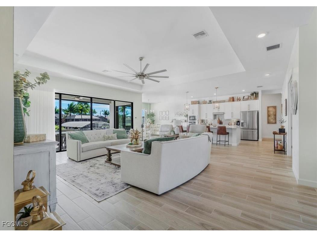 1211 SE 10th Avenue Cape Coral FL 33990 2026004416 image15