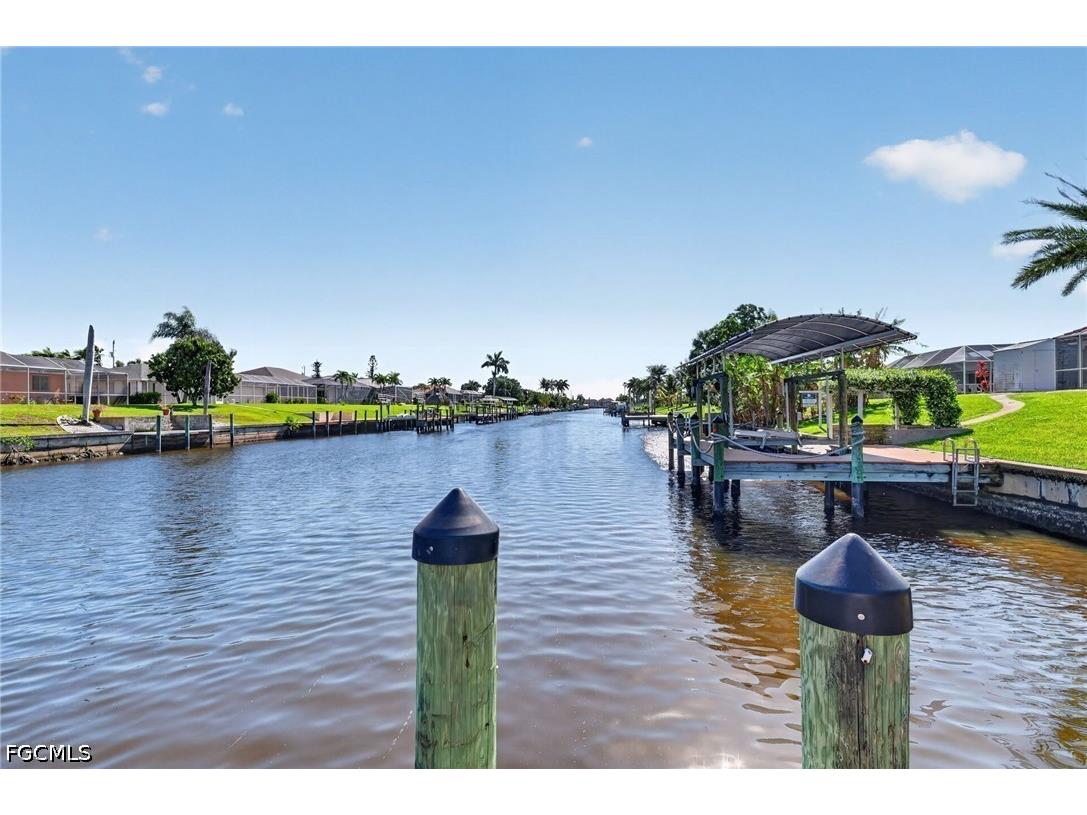 1211 SE 21st Street Cape Coral FL 33990 2026017542 image38
