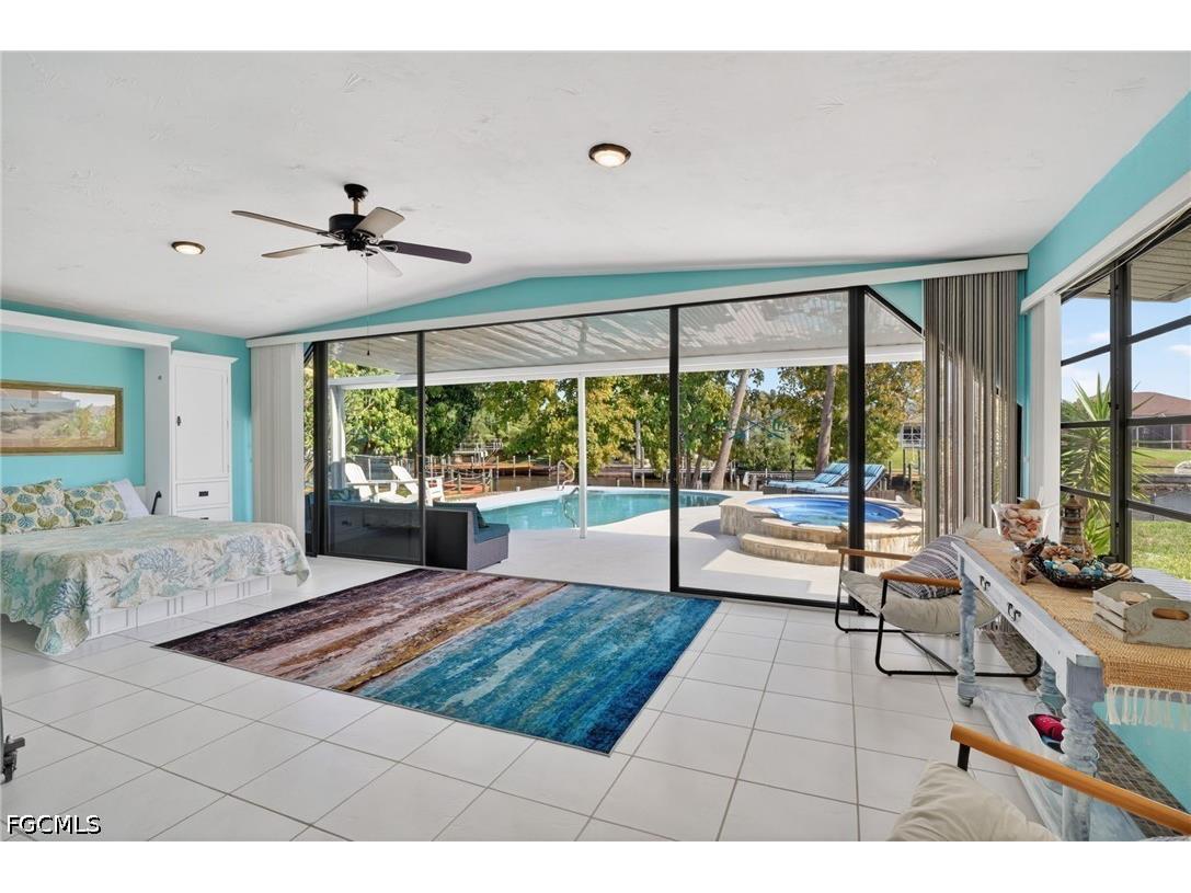 1211 SE 21st Street Cape Coral FL 33990 2026017542 image4