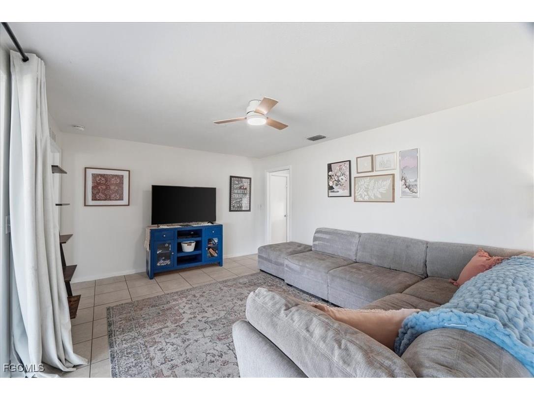 1211 SE 34th Street Cape Coral FL 33904 2025023689 image16