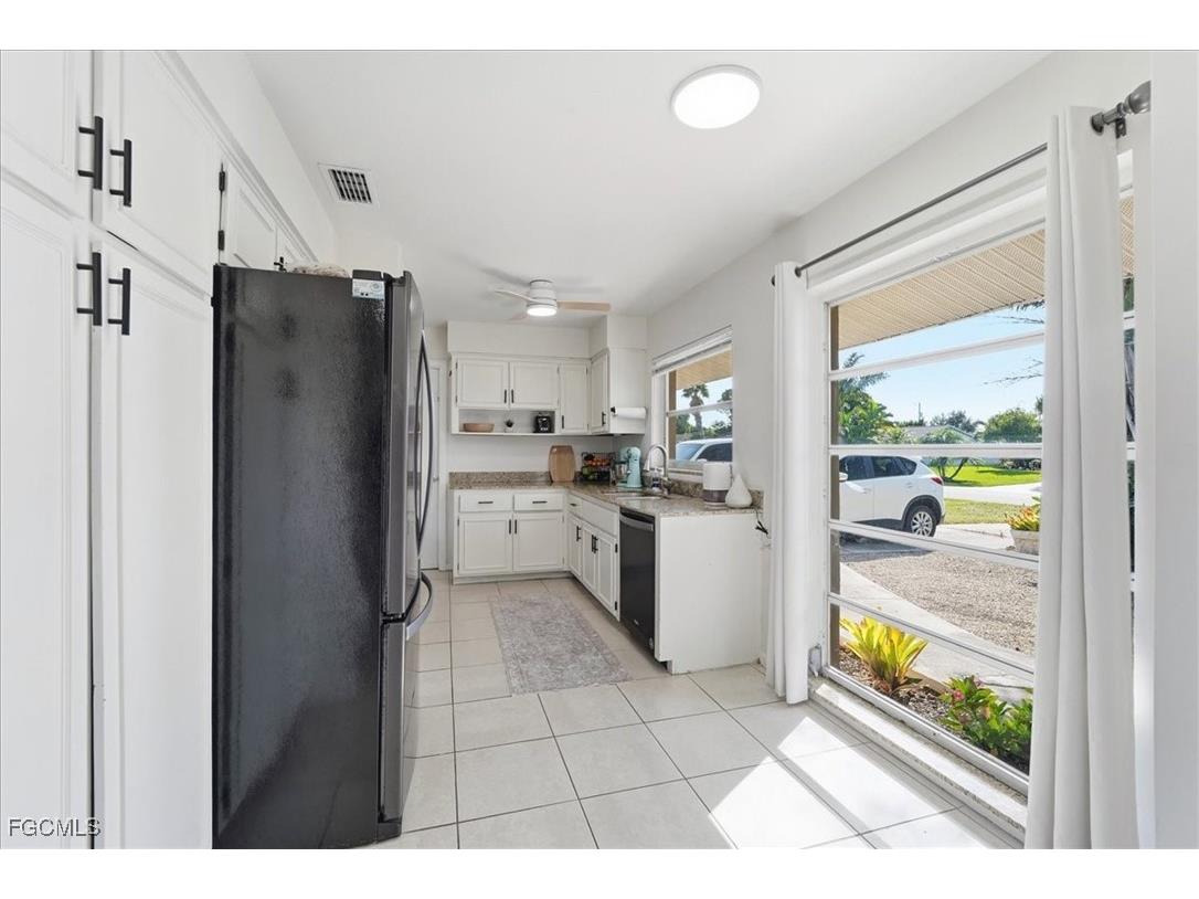 1211 SE 34th Street Cape Coral FL 33904 2025023689 image18