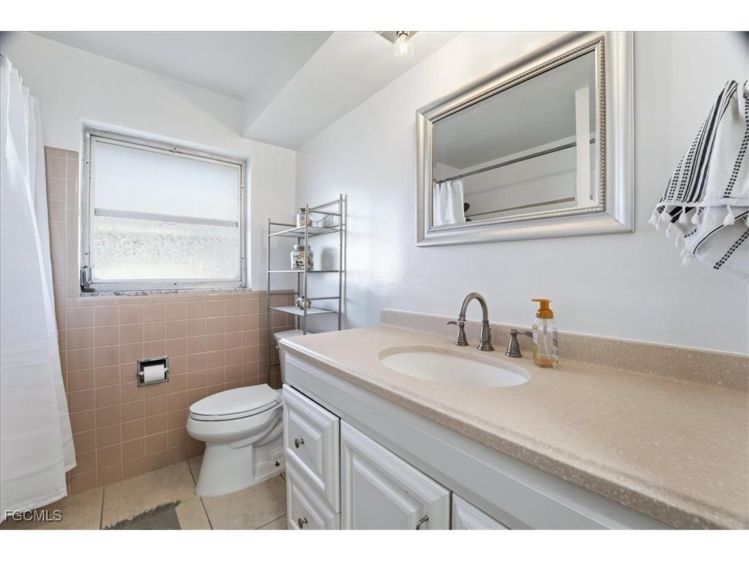 1211 SE 34th Street Cape Coral FL 33904 2025023689 image22