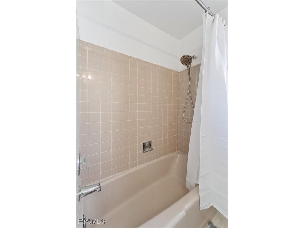 1211 SE 34th Street Cape Coral FL 33904 2025023689 image23