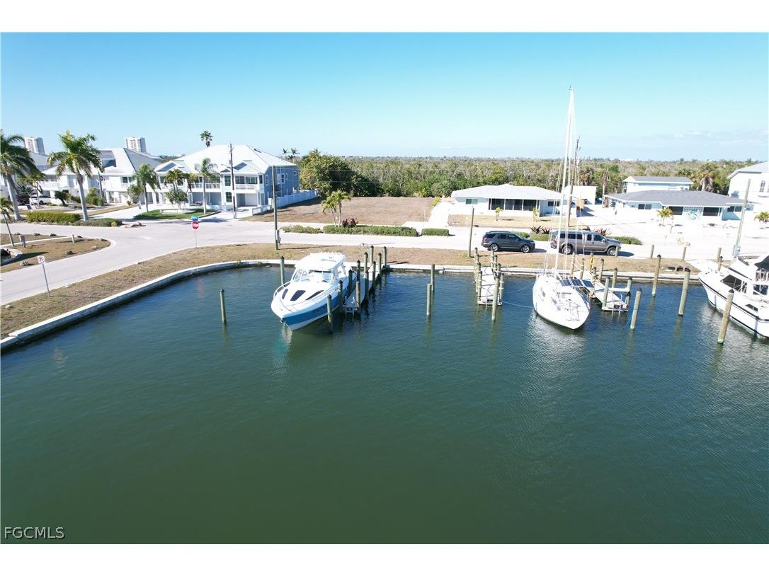 12110/12112 Siesta Drive Fort Myers Beach FL 33931 2026009406 image11