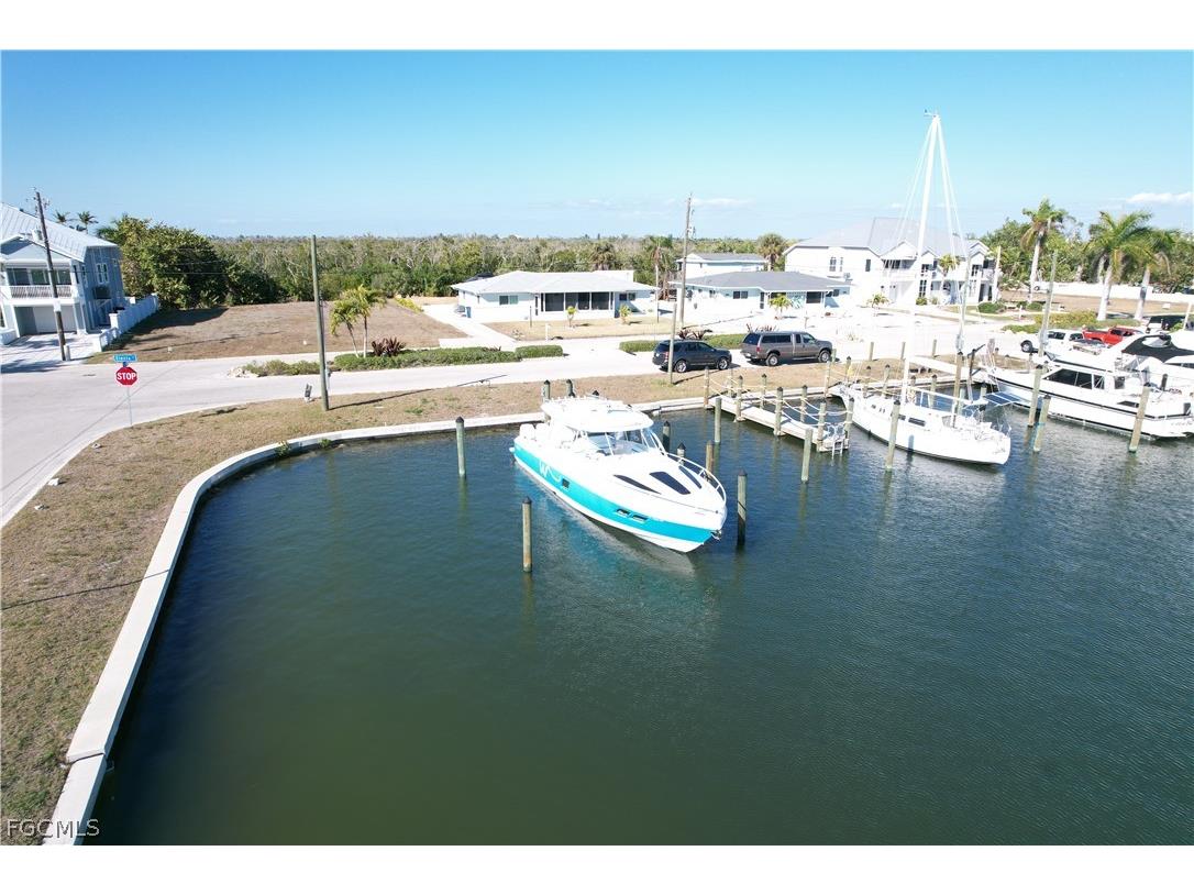 12110/12112 Siesta Drive Fort Myers Beach FL 33931 2026009406 image12