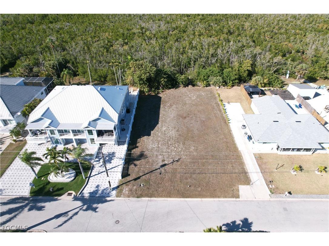 12110/12112 Siesta Drive Fort Myers Beach FL 33931 2026009406 image14