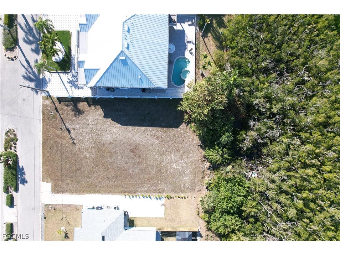 12110/12112 Siesta Drive Fort Myers Beach FL 33931 2026009406 image16