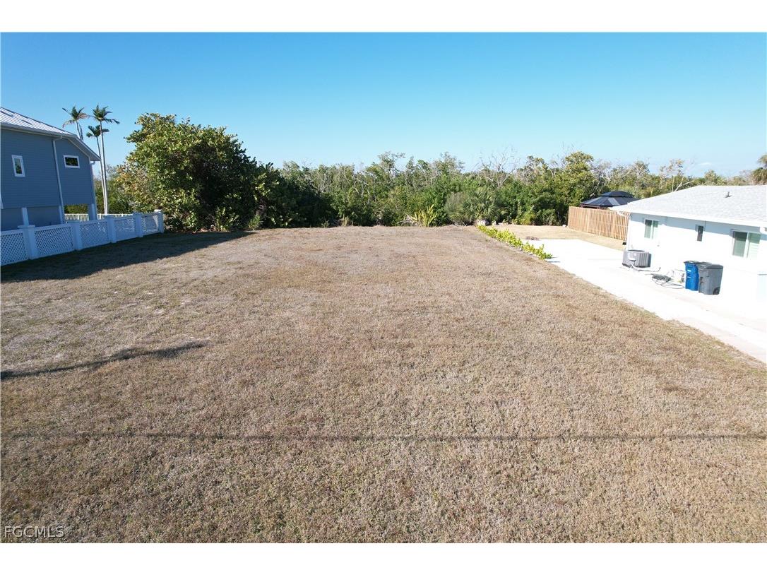 12110/12112 Siesta Drive Fort Myers Beach FL 33931 2026009406 image19