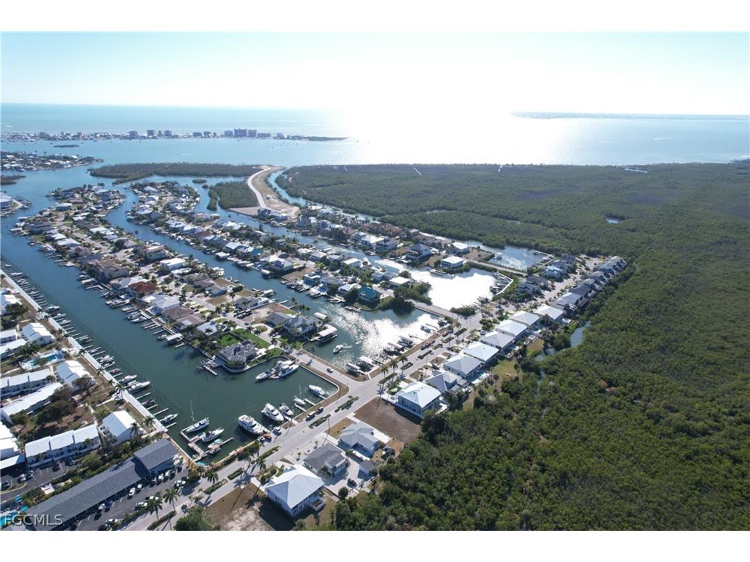 12110/12112 Siesta Drive Fort Myers Beach FL 33931 2026009406 image7
