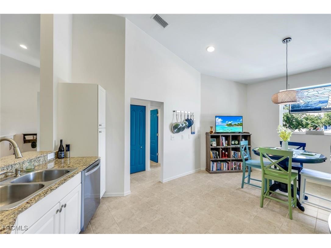 12110 Summergate Circle #202 Fort Myers FL 33913 2025021111 image22