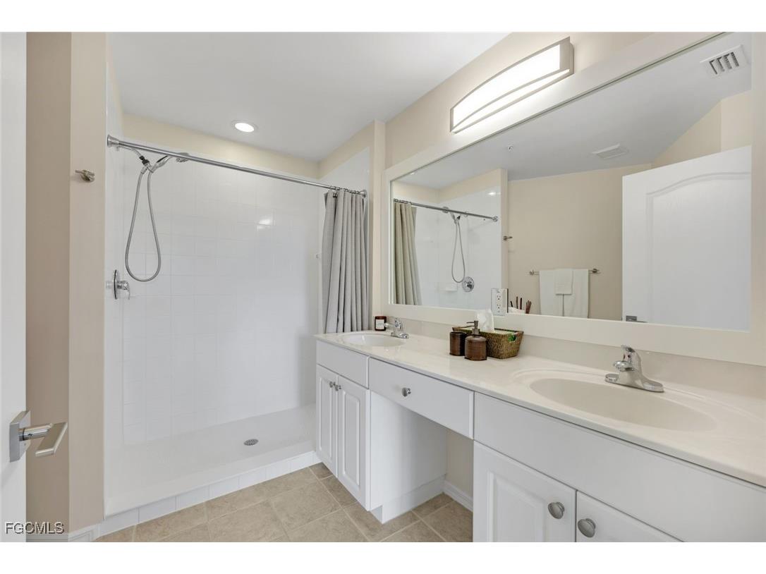 12110 Summergate Circle #202 Fort Myers FL 33913 2025021111 image28