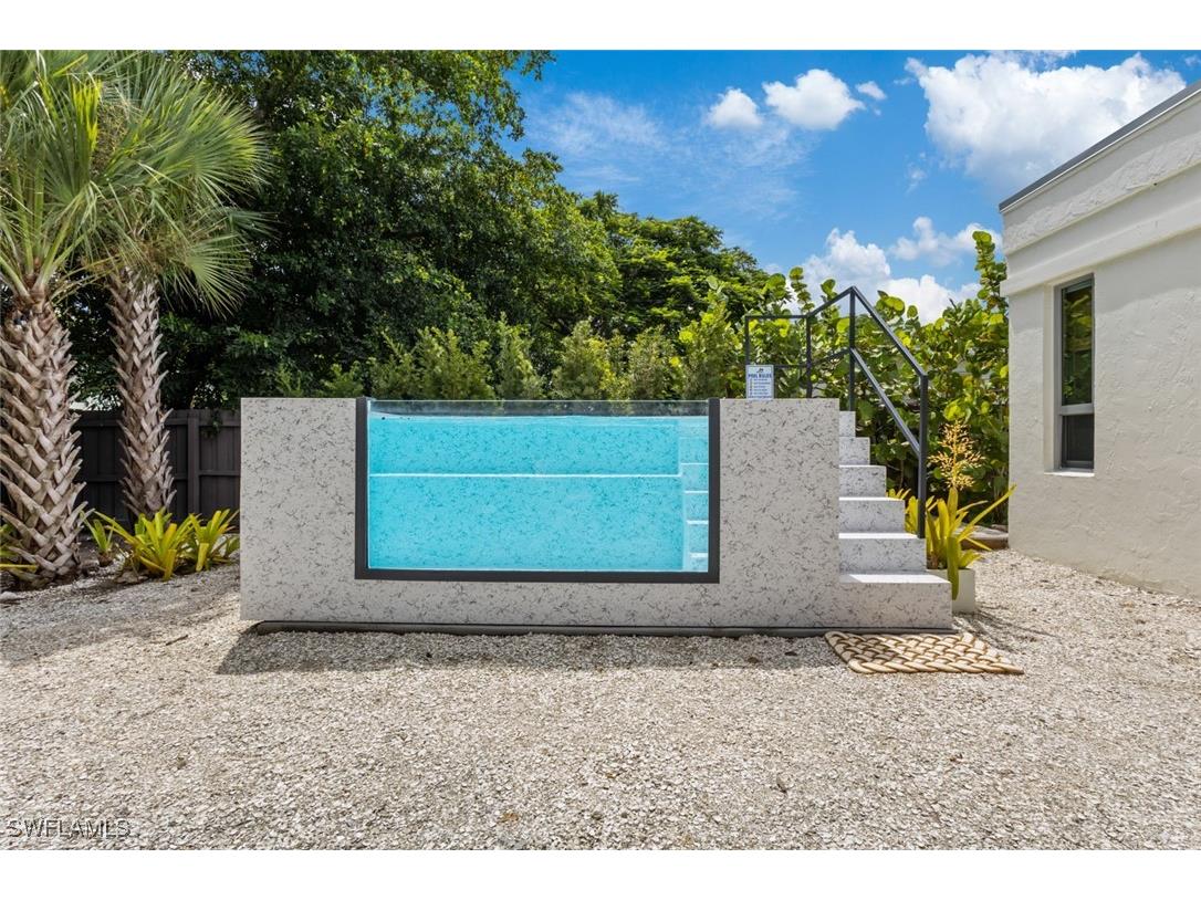 1212 10th Avenue N Naples FL 34102 225078564 image18