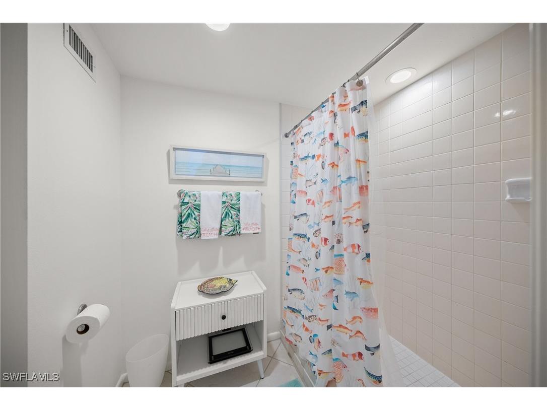 1212 Benjamin Franklin Drive #102 Sarasota FL 34236 225013174 image29