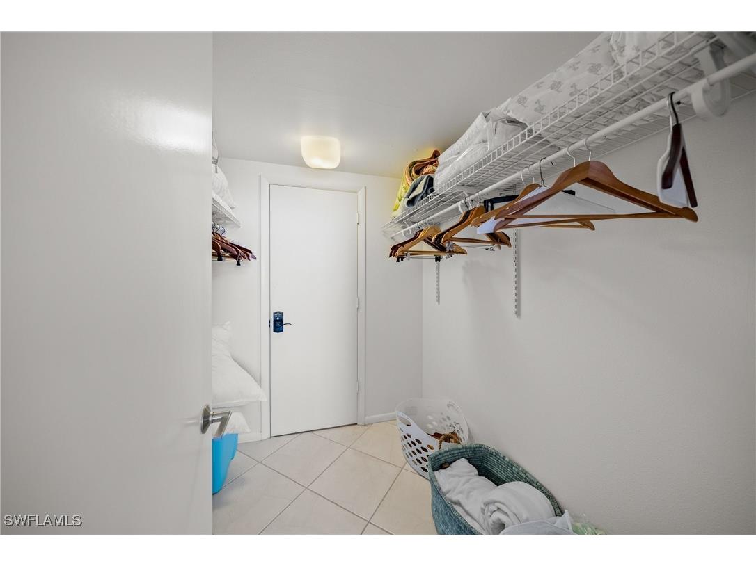 1212 Benjamin Franklin Drive #102 Sarasota FL 34236 225013174 image30
