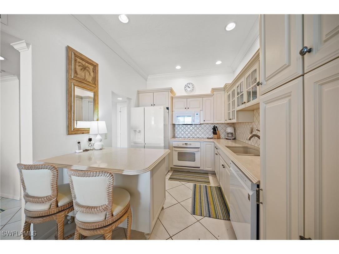 1212 Benjamin Franklin Drive #102 Sarasota FL 34236 225013174 image5