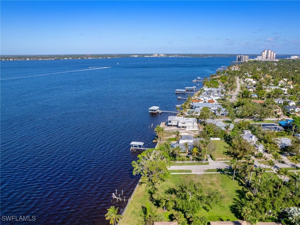 1212 Coconut Drive Fort Myers FL 33901 224093868 image12