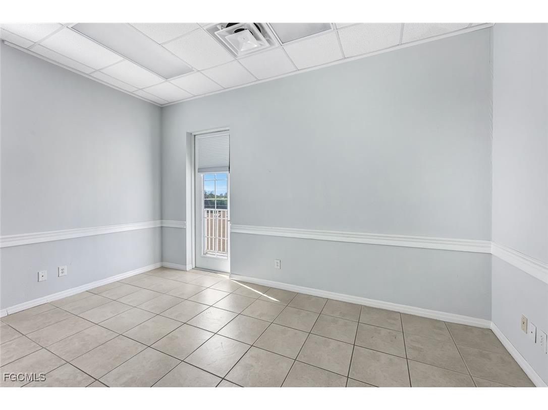 1212 Country Club Boulevard Cape Coral FL 33990 2026006001 image11