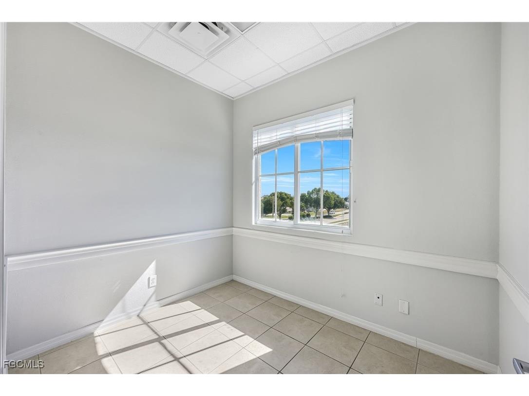 1212 Country Club Boulevard Cape Coral FL 33990 2026006001 image7
