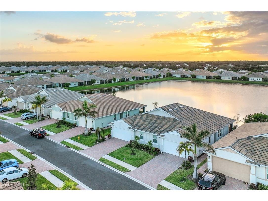 1212 Enbrook Loop Naples FL 34114 224073329 image1