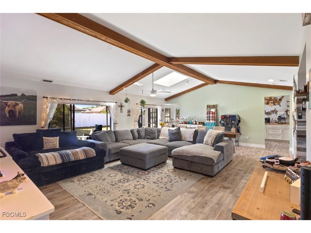 1212 SE 19th Street Cape Coral FL 33990 2026001393 image1