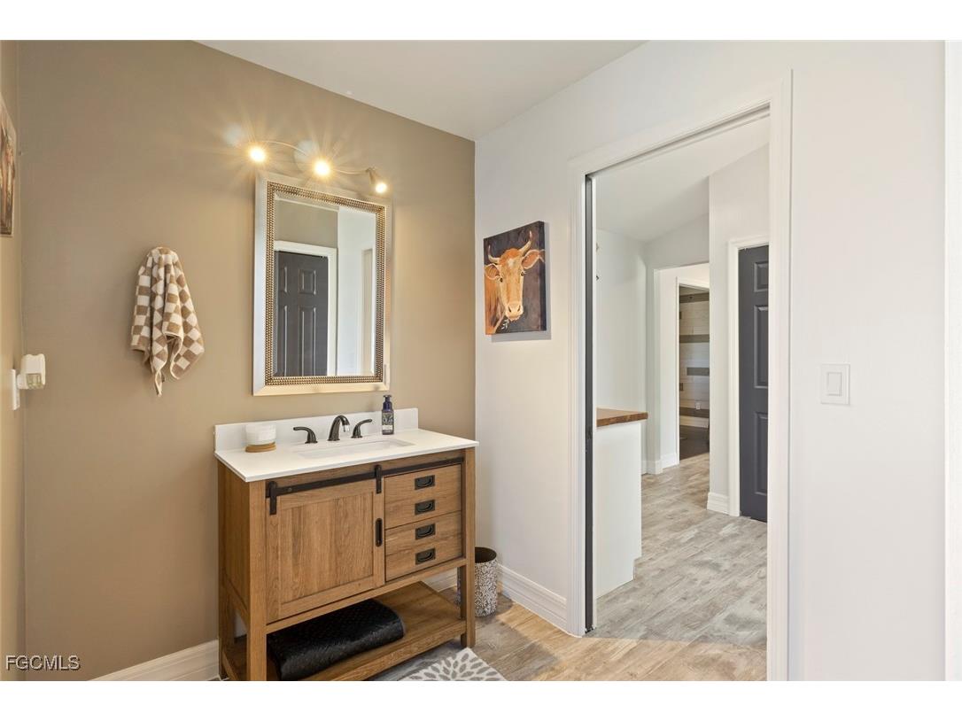 1212 SE 19th Street Cape Coral FL 33990 2026001393 image17