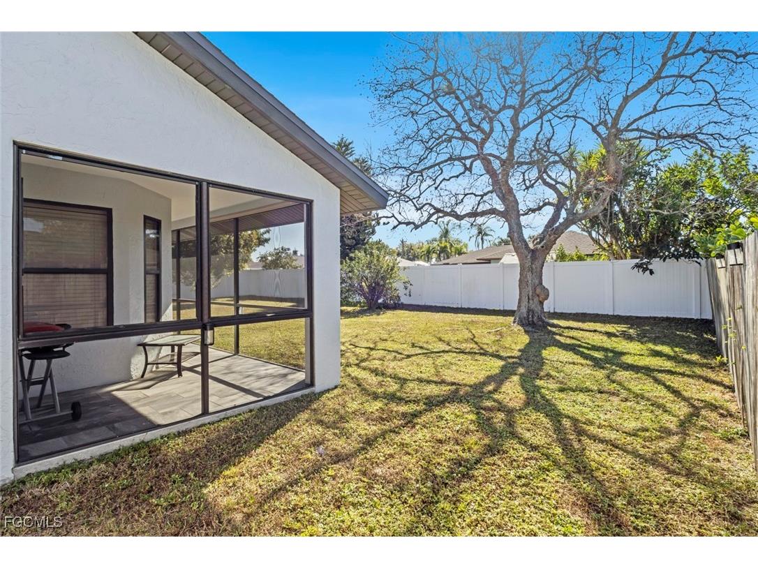 1212 SE 19th Street Cape Coral FL 33990 2026001393 image28