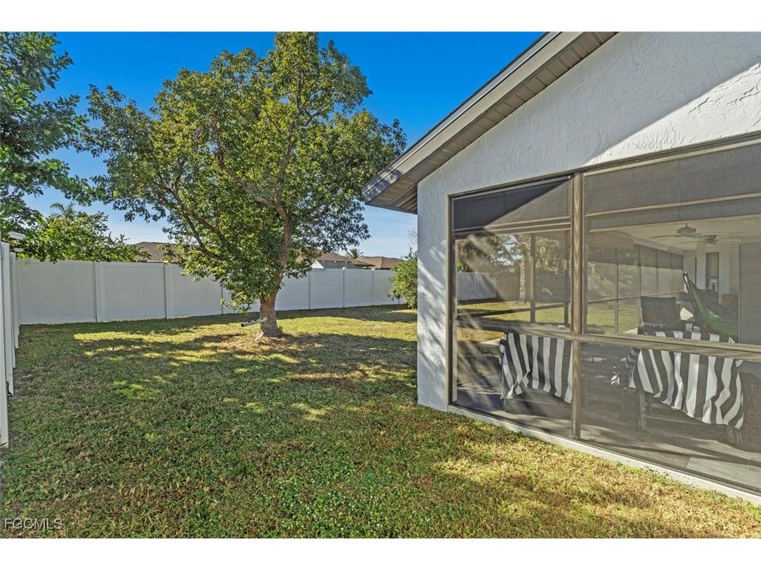 1212 SE 19th Street Cape Coral FL 33990 2026001393 image29