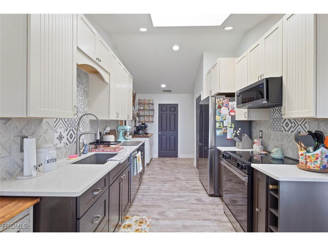 1212 SE 19th Street Cape Coral FL 33990 2026001393 image6