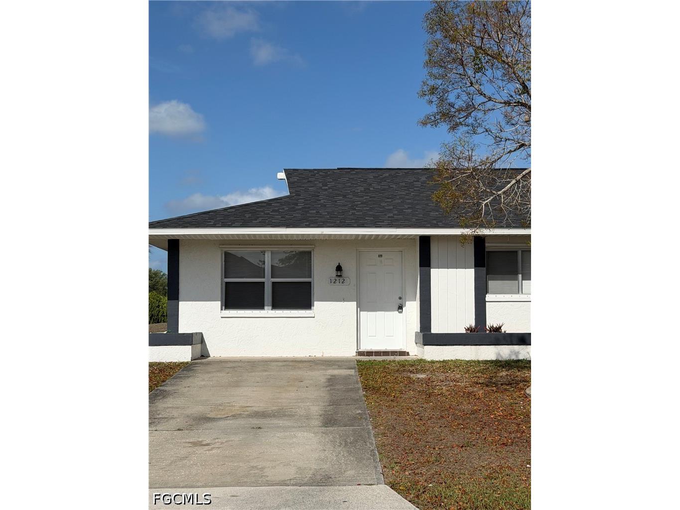 1212 SE 2nd Place Cape Coral FL 33990 2026015112 image1