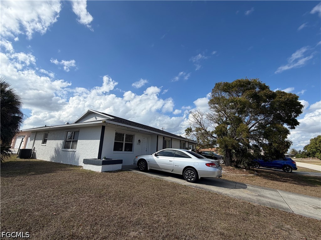 1212 SE 2nd Place Cape Coral FL 33990 2026015112 image2