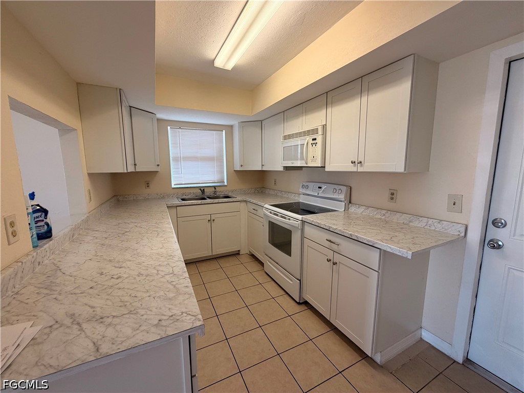 1212 SE 2nd Place Cape Coral FL 33990 2026015112 image4