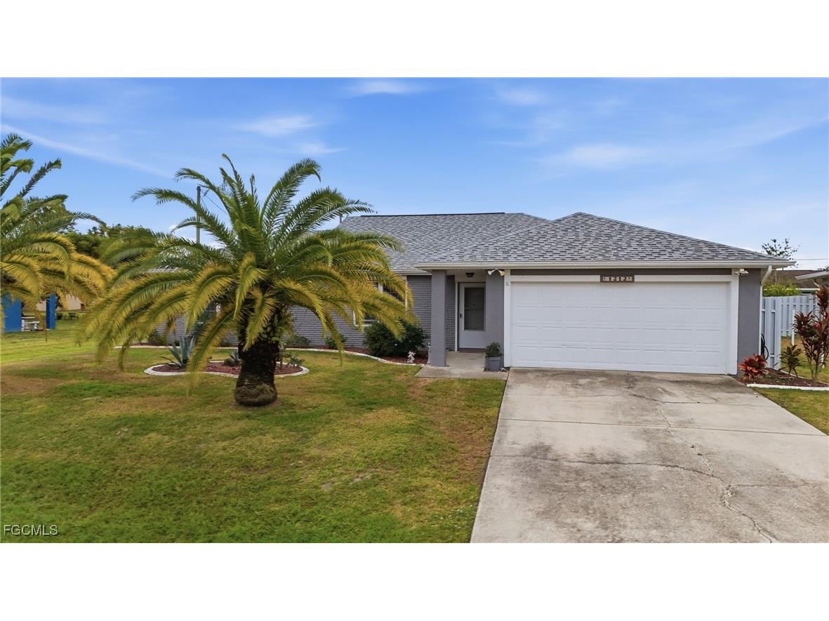 1212 SW 13th Street Cape Coral FL 33991 2025025419 image2