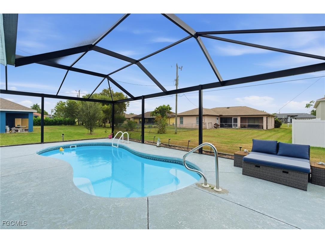 1212 SW 13th Street Cape Coral FL 33991 2025025419 image24