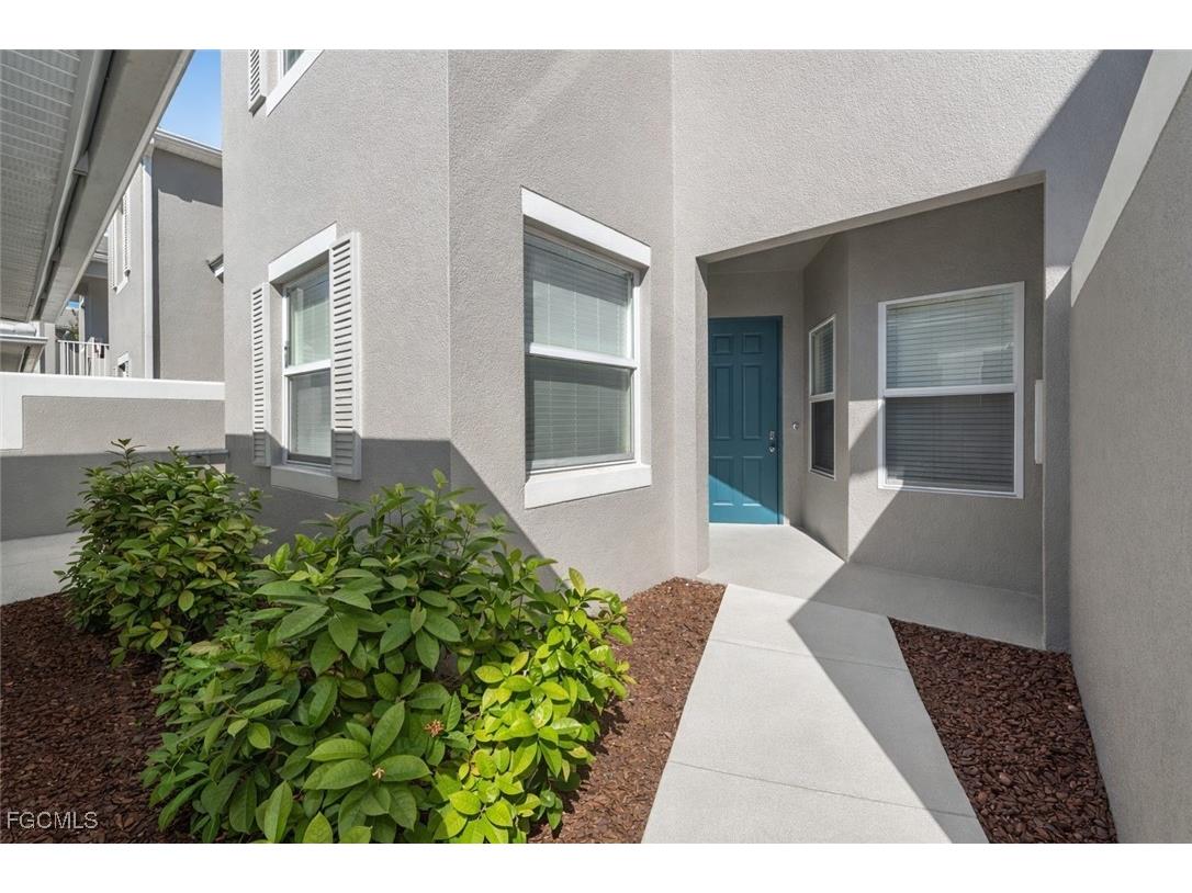 12120 Summergate Circle #103 Fort Myers FL 33913 2026004212 image3